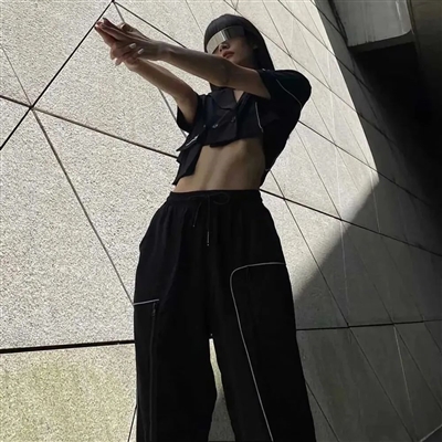 2023欧美霸气女生超酷头像精选(30张)