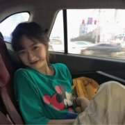 韩系十足甜甜的好看女生头像大全(19张)