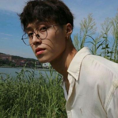 高清潮男头像图片(24张)
