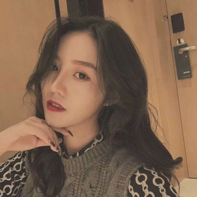 高清好看的真人头像女生可爱萌图片(共24张)