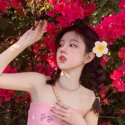 高清好看的真人头像女生可爱萌图片(共24张)