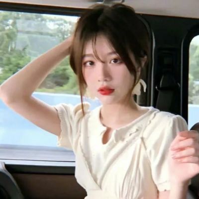 高清好看的真人头像女生可爱萌图片(共24张)