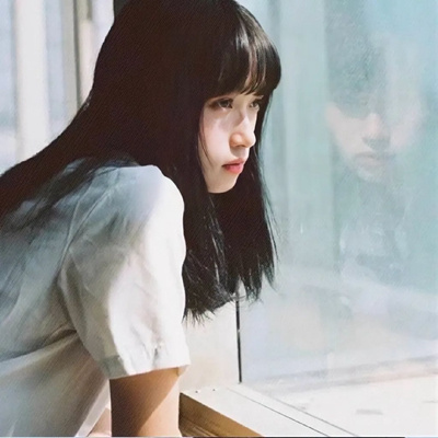 2023超火超仙的女头图片(22张)