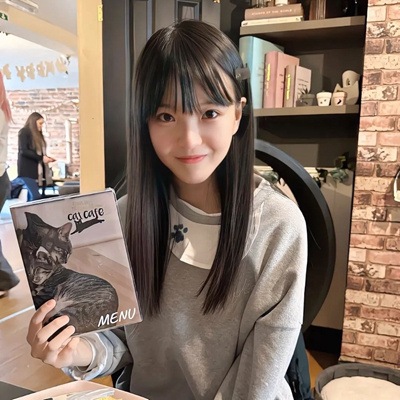 2023超火超仙的女头图片(22张)