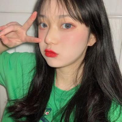 清新文艺的qq女生空间头像大全(共24张)
