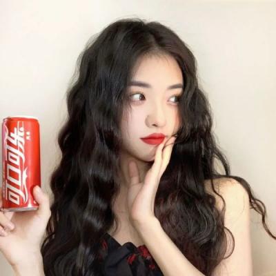 清新文艺的qq女生空间头像大全(共24张)