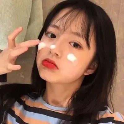 清新文艺的qq女生空间头像大全(共24张)