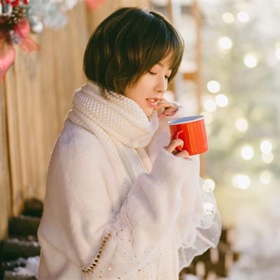 40岁女人最适合的微信头像(共44张)