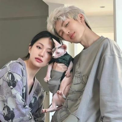高级感不俗气的情侣头像(22张)