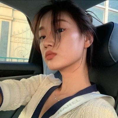 高清女头优质微博(共31张)