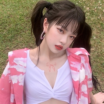 气质女人味的微信头像(精选30张)
