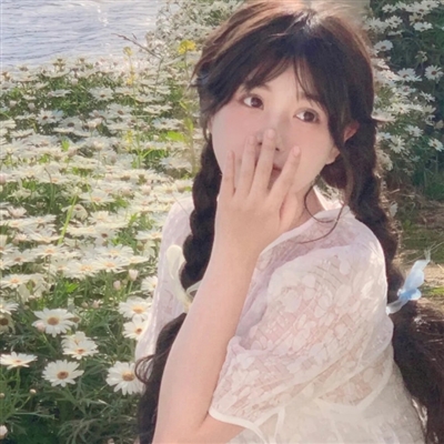 气质女人味的微信头像(精选30张)