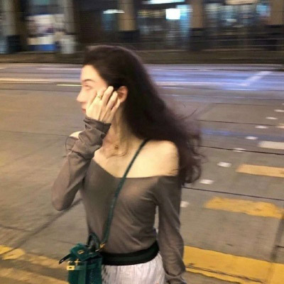 气质女人味的微信头像(精选30张)