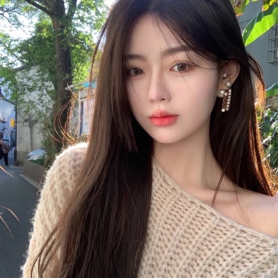 气质女人味的微信头像(精选30张)