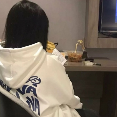 女生有个性的微信头像图片大全集(优选40张)
