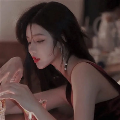 女生有个性的微信头像图片大全集(优选40张)