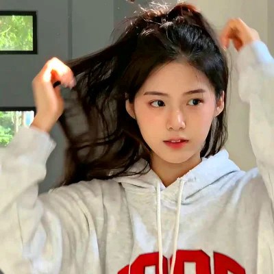 2023最潮女头像(精选40张)