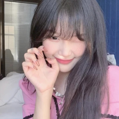 2023最潮女头像(精选40张)