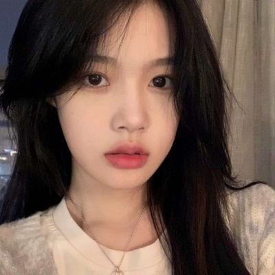 2023最火图片女生头像(优选44张)