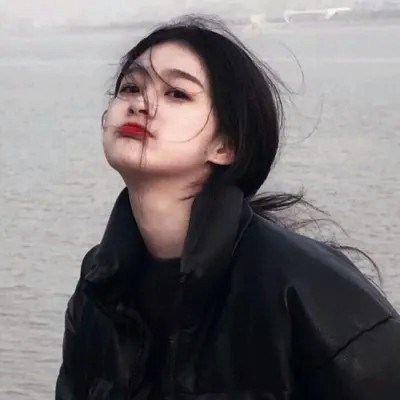 2023最火爆的闺蜜头像(共38张)