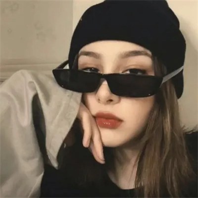 2023网络好看的爆款女生头像(优选26张)