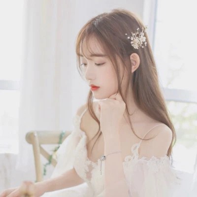 2023网络好看的爆款女生头像(优选26张)