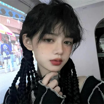 头像女最新2023高级真人图片(共46张)