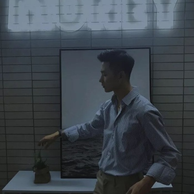 2023年最帅气的男生头像(24张)