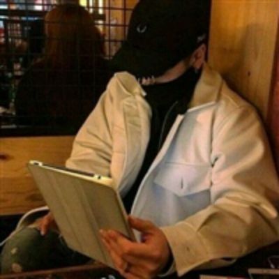 2023年最火头像男生高冷头像(32张)