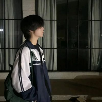 高清帅气的气质高冷男神头像图片(精选48张)