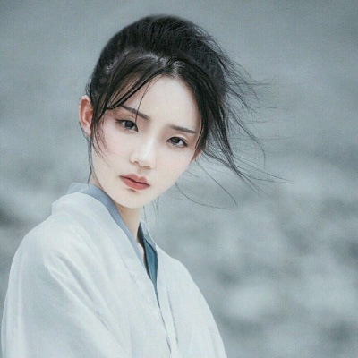 古风头像女有意境真人图片大全(精选46张)