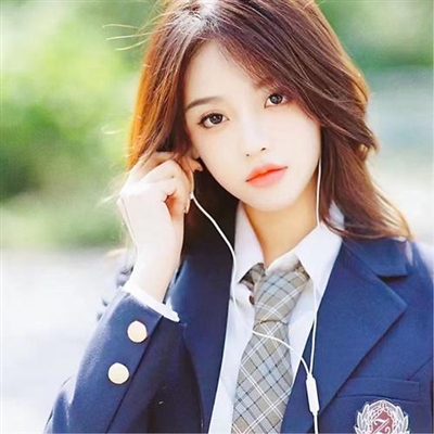 男生一看就心动的女生头像(24张)