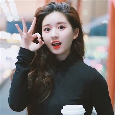 男生一看就心动的女生头像(24张)