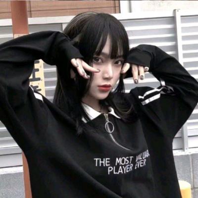 第一眼就吸引人的图片女生头像(共24张)