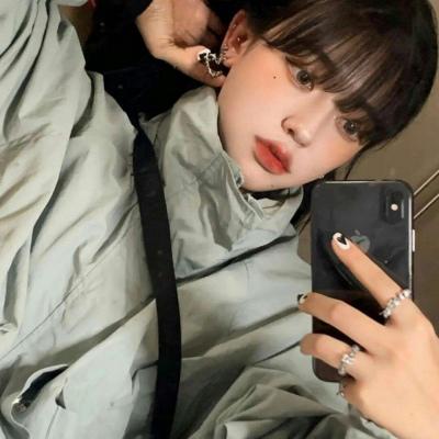 第一眼就吸引人的图片女生头像(共24张)