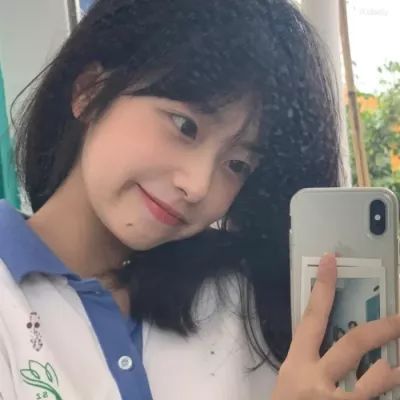 温柔漂亮的女生头像(共24张)