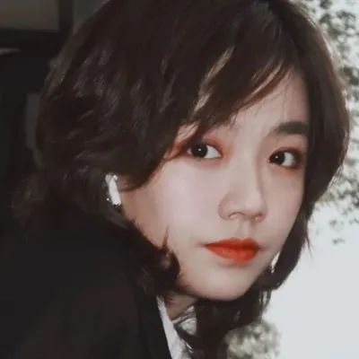温柔漂亮的女生头像(共24张)