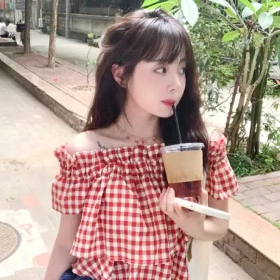 温柔漂亮的女生头像(共24张)