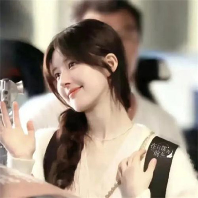 2024超级温柔可爱的女生头像(精选22张)