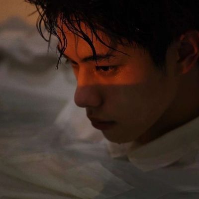 有气质的头像男(24张)