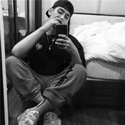 有气质的头像男(24张)