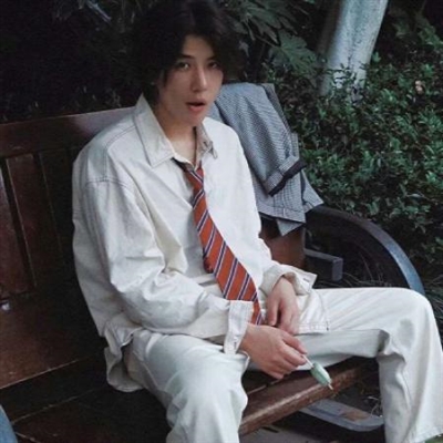 微信头像有深度男头(22张)