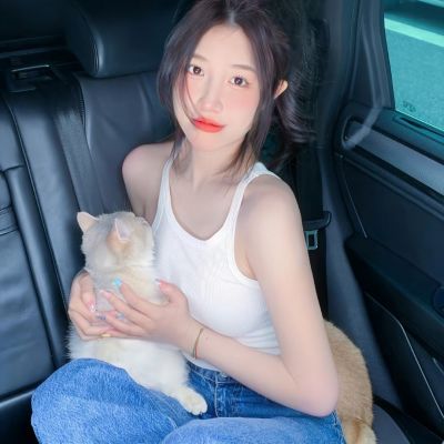 让朋友看不出来了QQ情侣头像(22张)