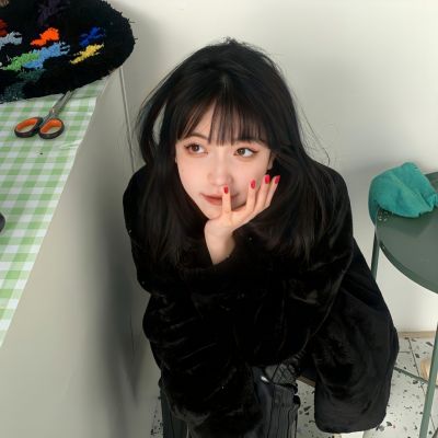 让朋友看不出来了QQ情侣头像(22张)