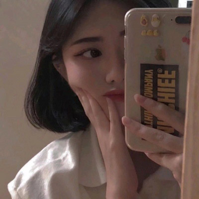 18岁女生微信头像(精选22张)