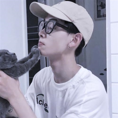 微信头像男简单大气(共24张)