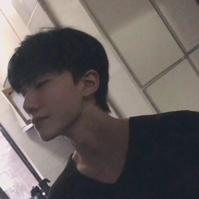 微信头像男简单大气(共24张)