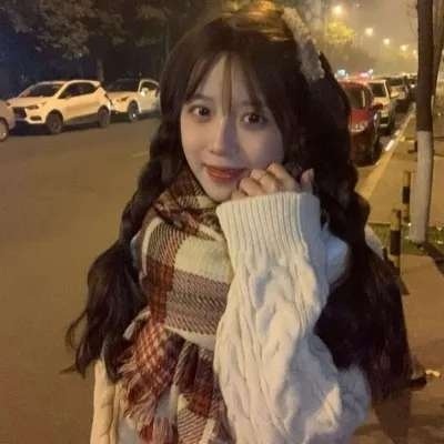 2023最火女生微信头像(共20张)