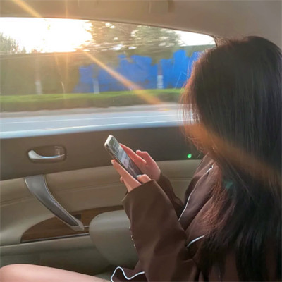 娇妻美女后背头像(共36张)