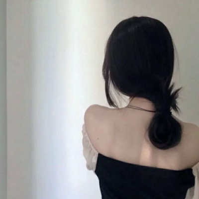 娇妻美女后背头像(共36张)